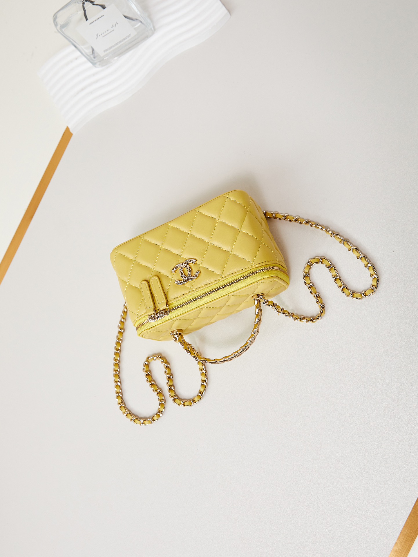 Chanel 10A Handbag Shoulder Bag Top Mirror Quality Version chanel AP5152