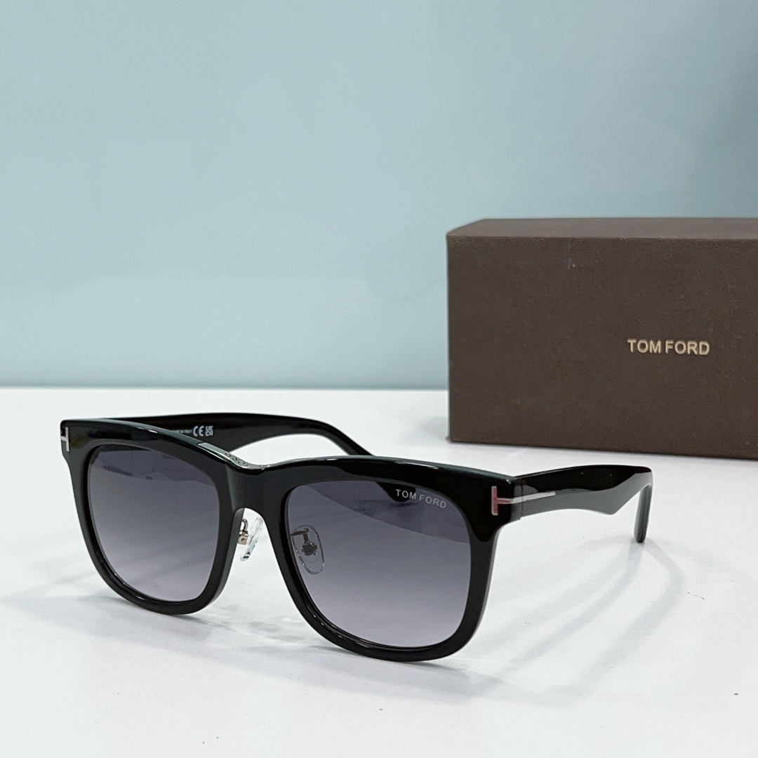 Tom Ford Thick Frame Sunglasses Top Quality（Replica）