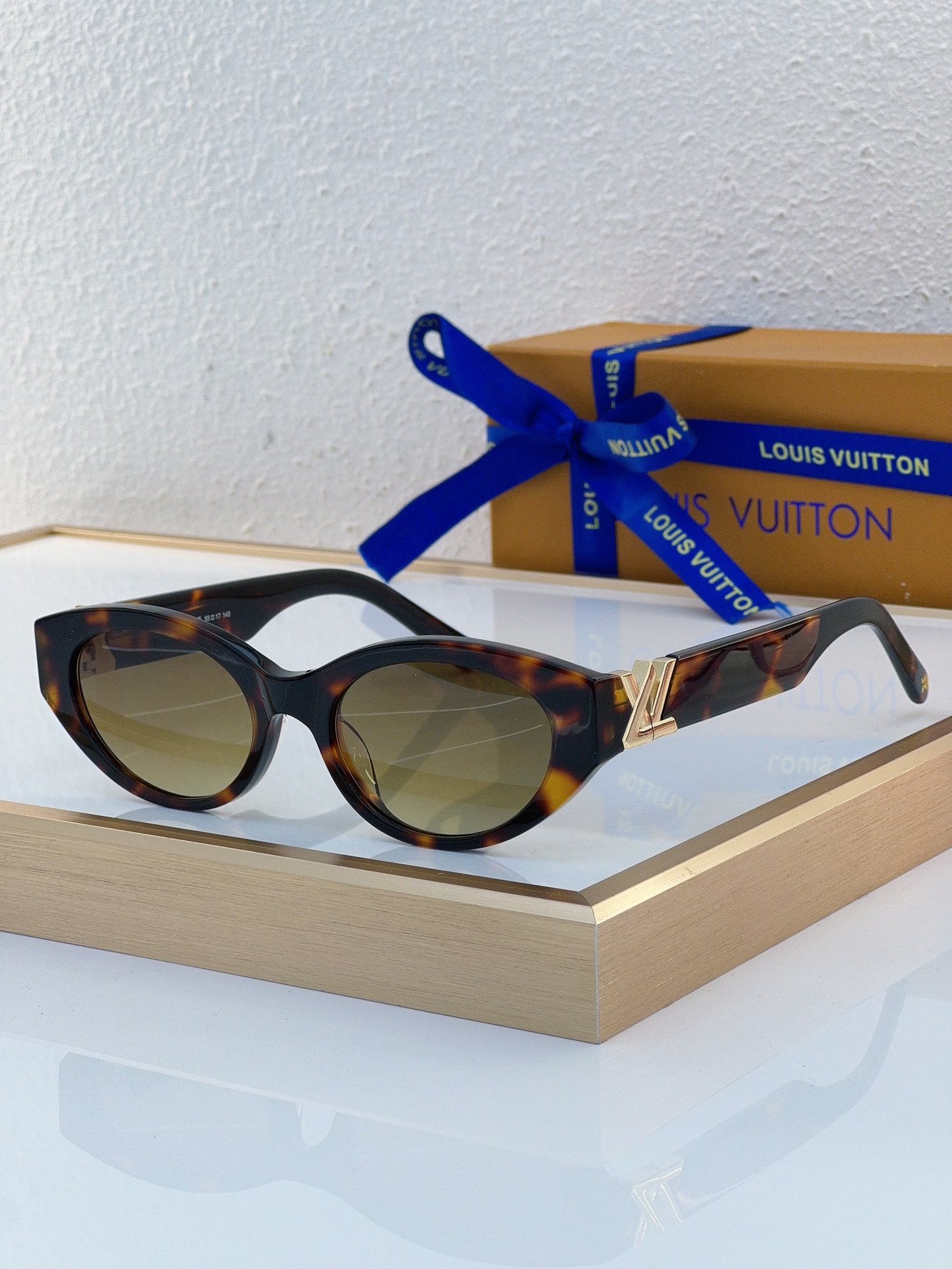Louis Vuitton LV Sunglasses