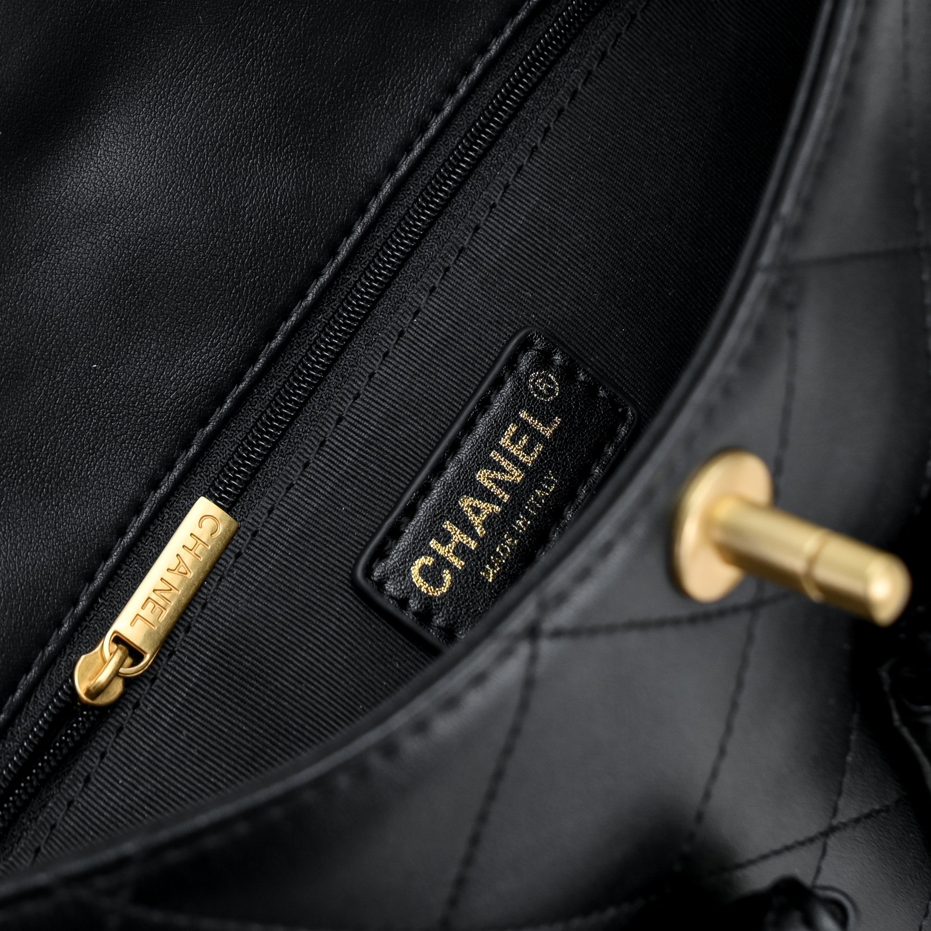 Chanel 24p Underarm Hoho Hippie Bag Small Shoulder Bag Handbag