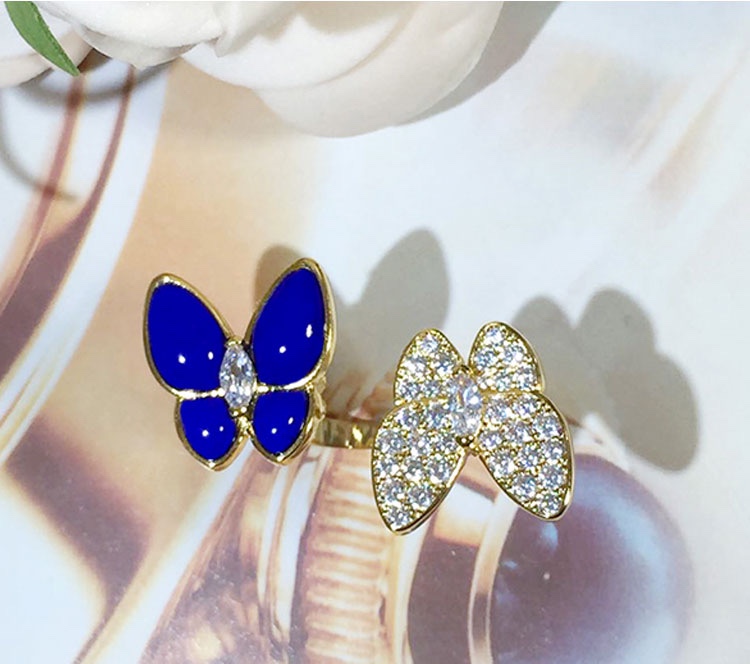 Van Cleef & Arpels Two Butterfly Between the Finger ring