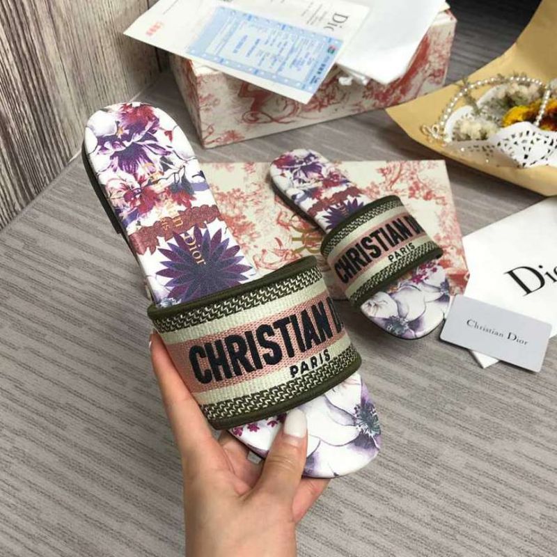 Dior DWAY Slide Slipper Sandals (Replica)