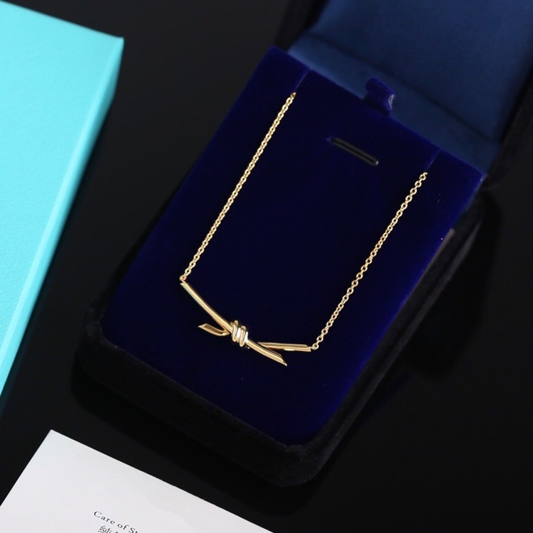 Tiffany Knot Necklace Replica, Gold