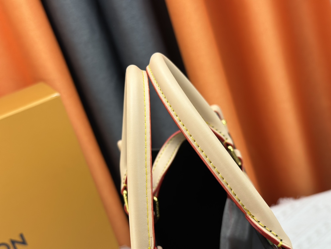 Louis Vuitton On The Go Tote M46542 Shoulder Bag Handbag