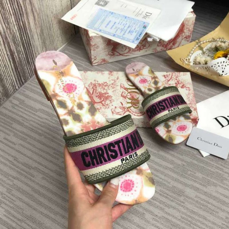 Dior DWAY Slide Slipper Sandals (Replica)