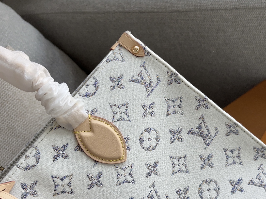 Louis Vuitton LV Onthego Handbag Shoulder Bag Totes（Replica）