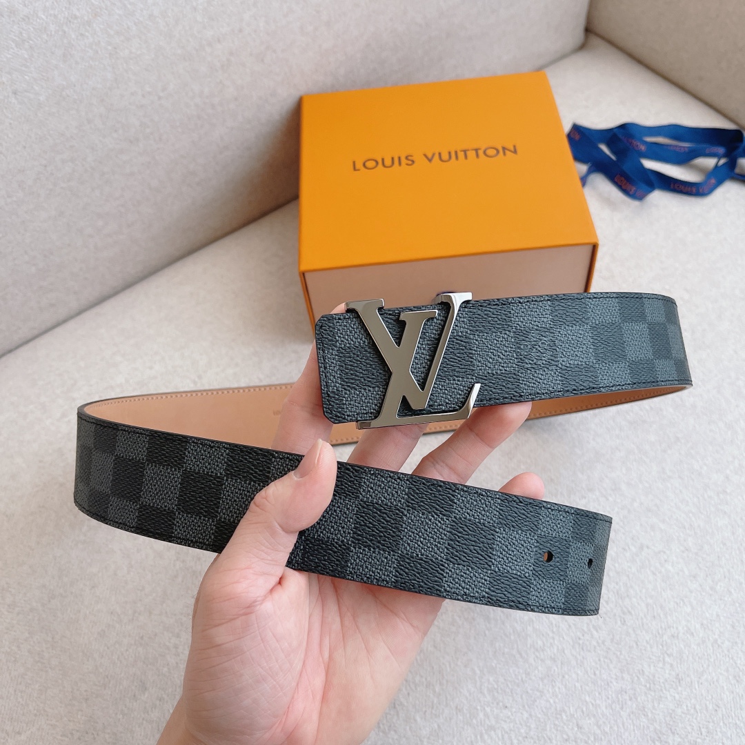 Louis Vuitton LV Leather Belts 1:1 Mirror Version