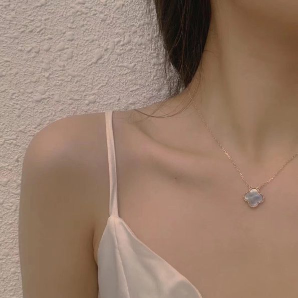 Van Cleef Necklace Dupe, Grey Clover Necklace, Gold & Rose Gold