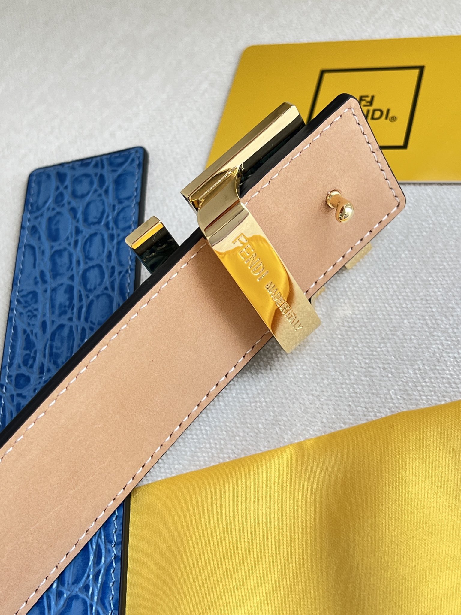 Fendi Leather Belts 1:1 Mirror Version