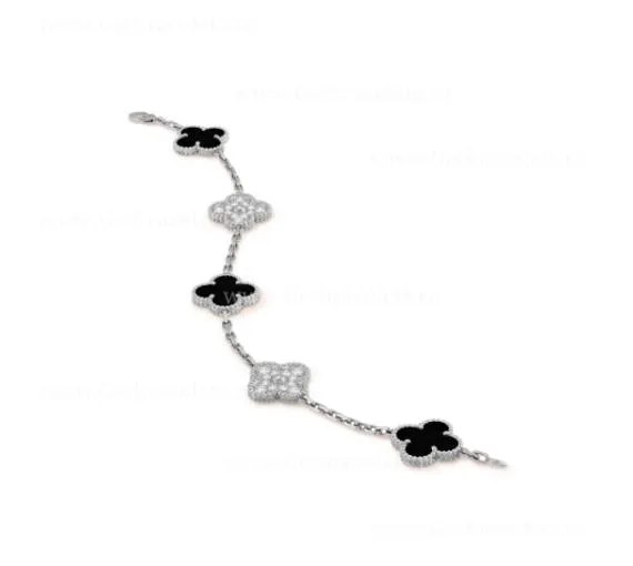 Replica Van Cleef Arpels Vintage Alhambra Bracelet 5 motifs With Diamonds and Onyx