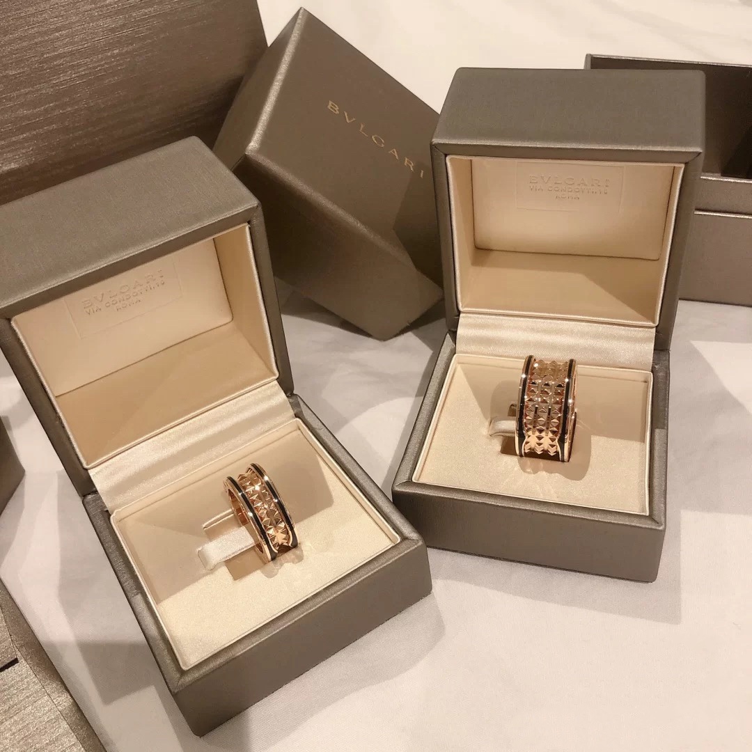 Bvlgari B.ZERO1 RING, Two width styles