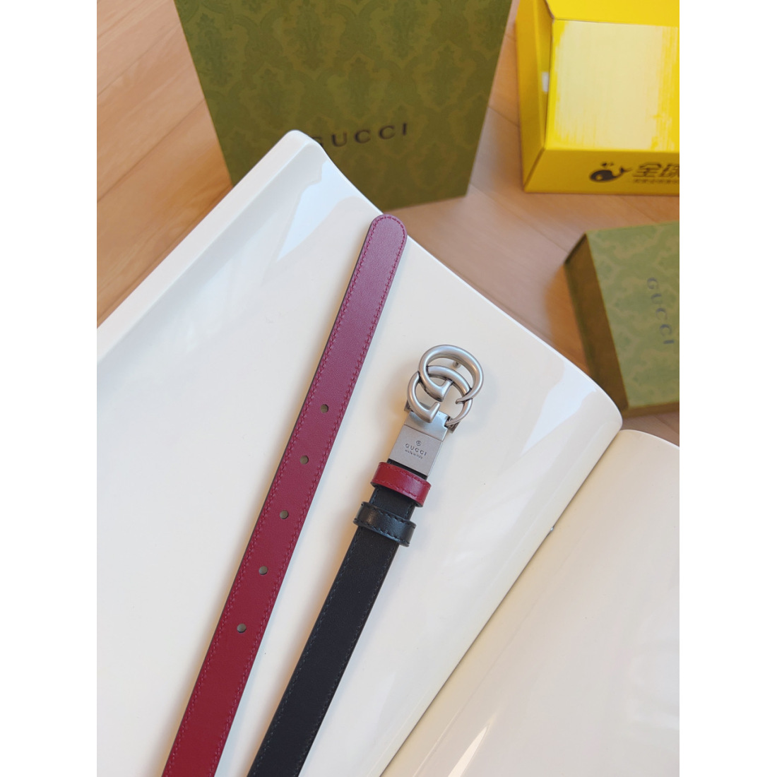 Gucci Classic Leather Women's Belt 20MM