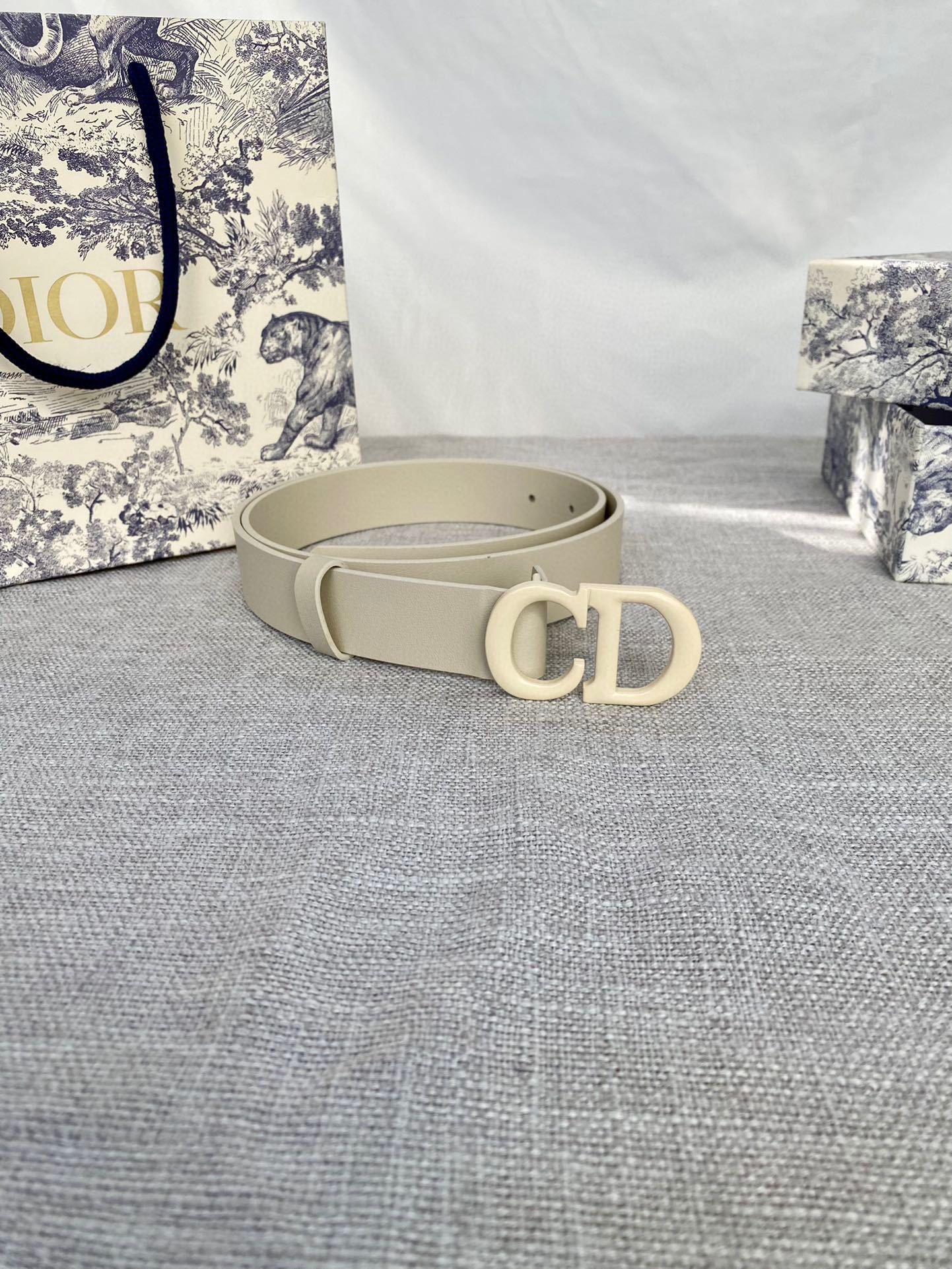 Dior Leather Belts 1:1 Mirror Version