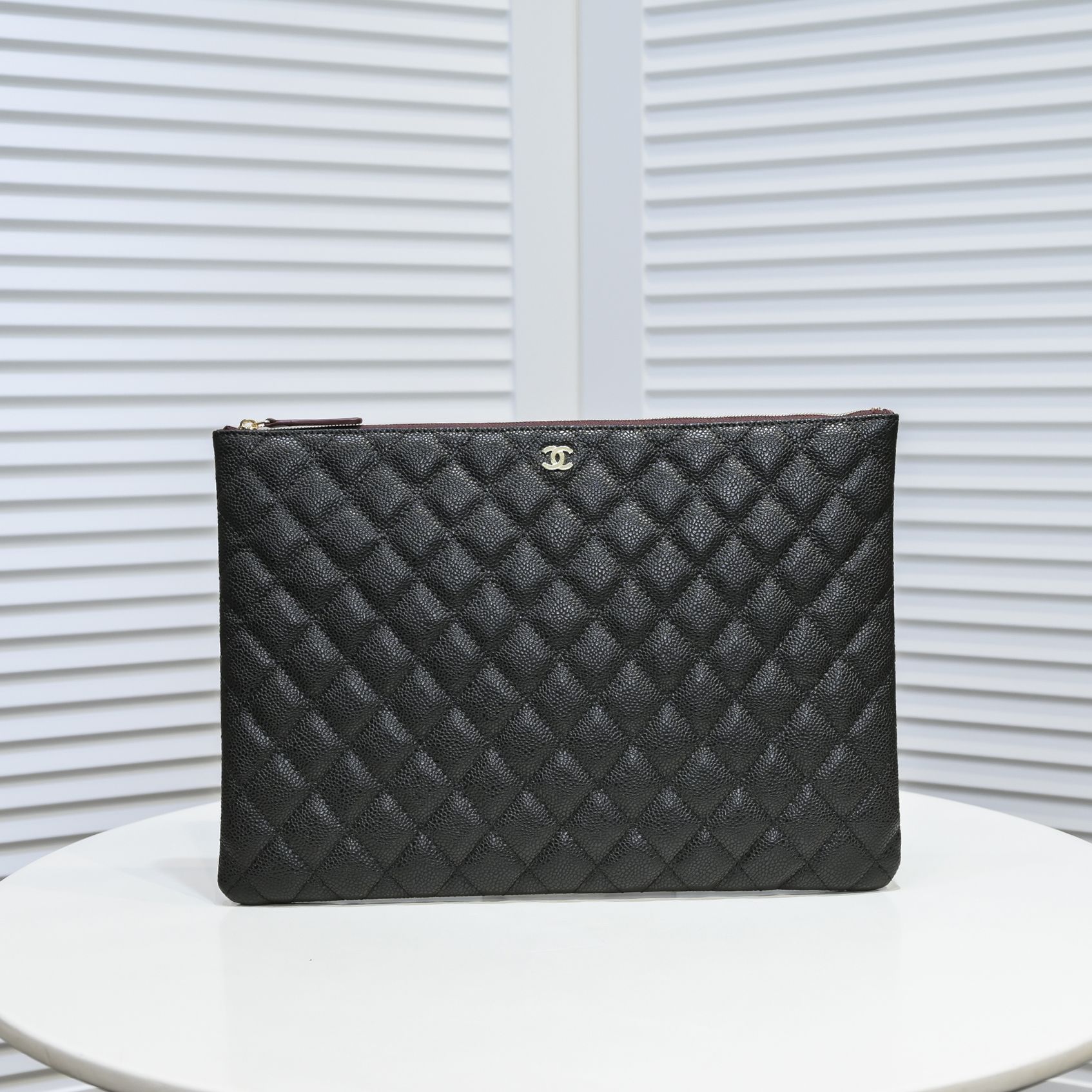 Chanel Cowhide Caviar Lattice Clutch silver buckle Clutch Bag Handbag