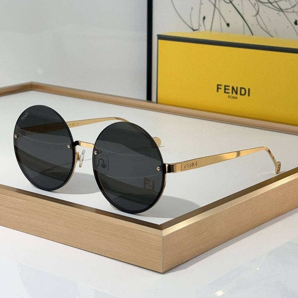 Fendi  Lightweight Round Sunglasses Top quality （Replica）