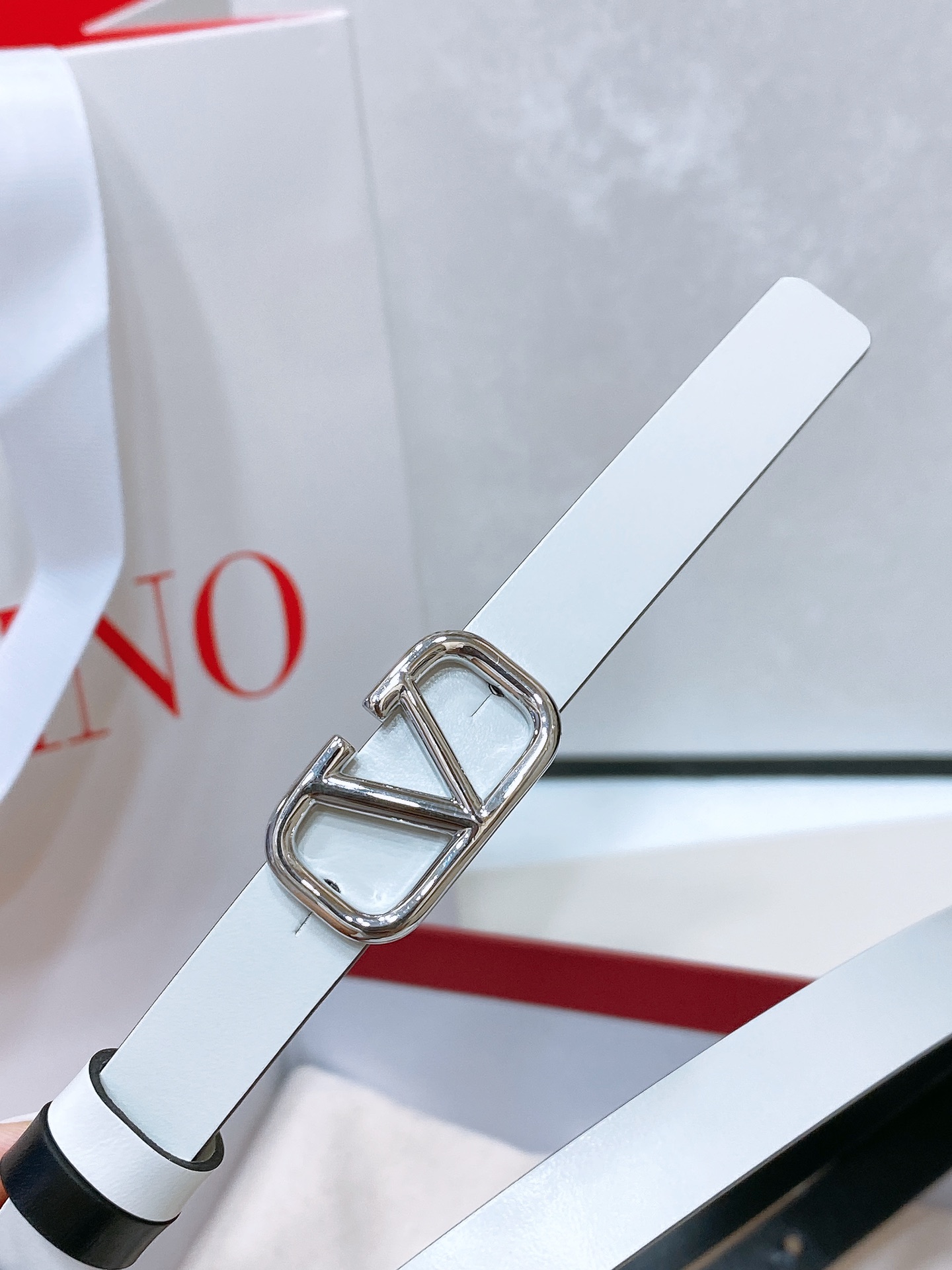 Valentino Leather Belts 1:1 Mirror Version