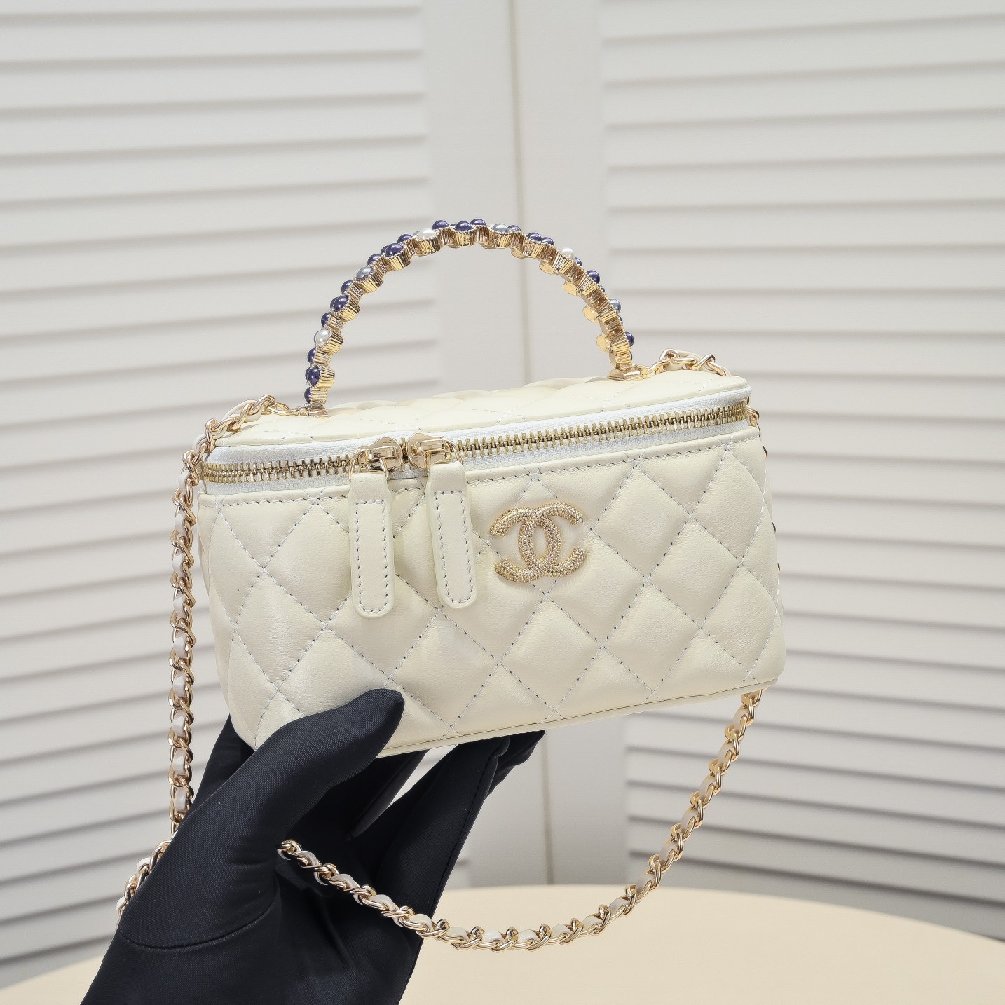 Chanel Pearl Handle Box Bag Makeup Shoulder Bag Handbag