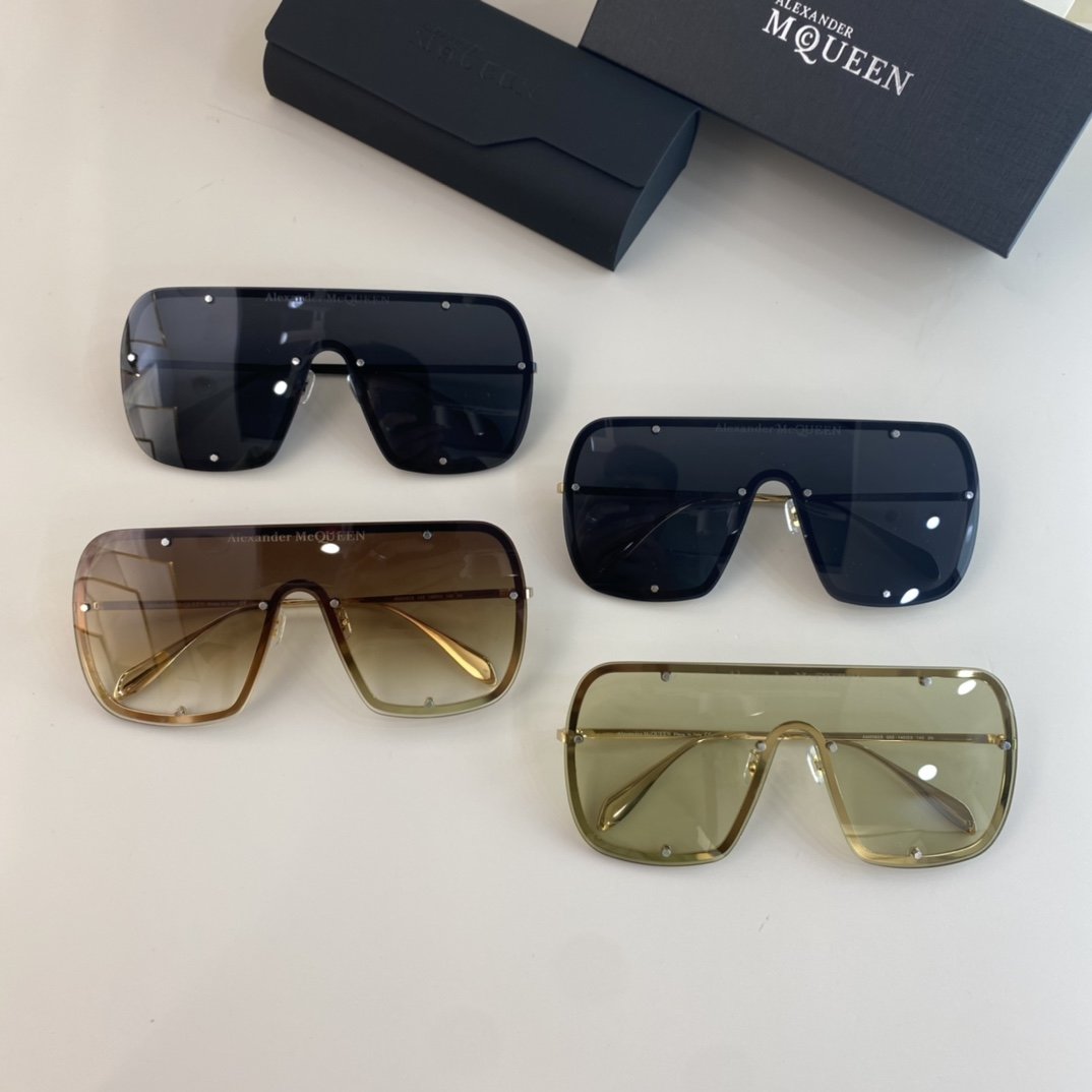 Alexander McQueen Sunglasses