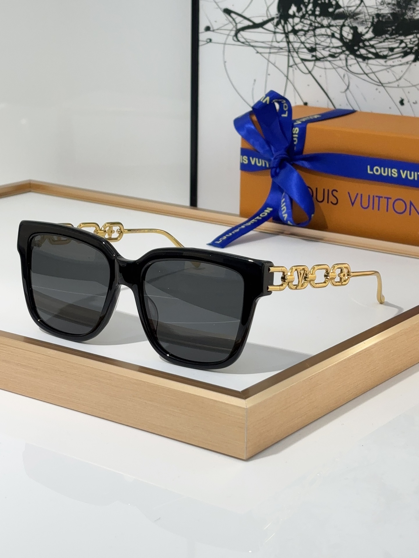 Louis Vuitton LV Sunglasses