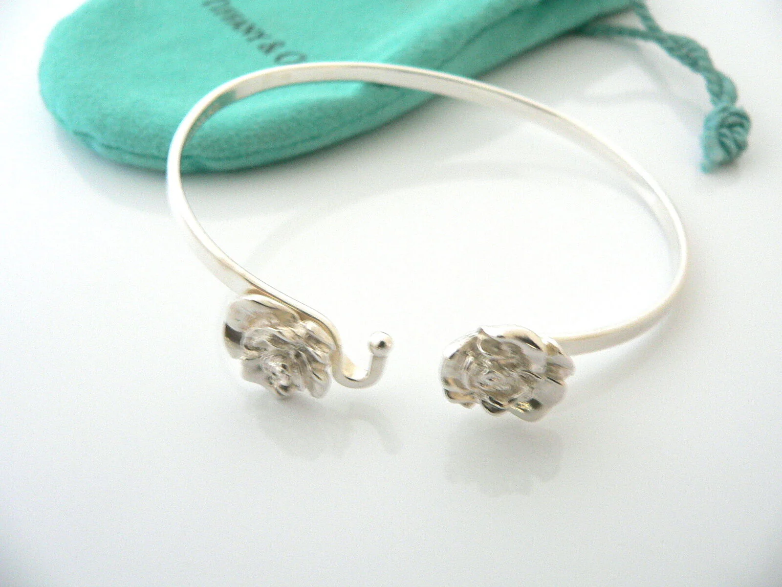 Tiffany & Co Silver Rose Nature Flower Bangle Bracelet Pouch Gift Love T and Co