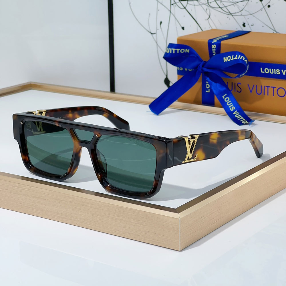 Louis Vuitton LV  Mirror leg Logo sunglasses Top quality （Replica）