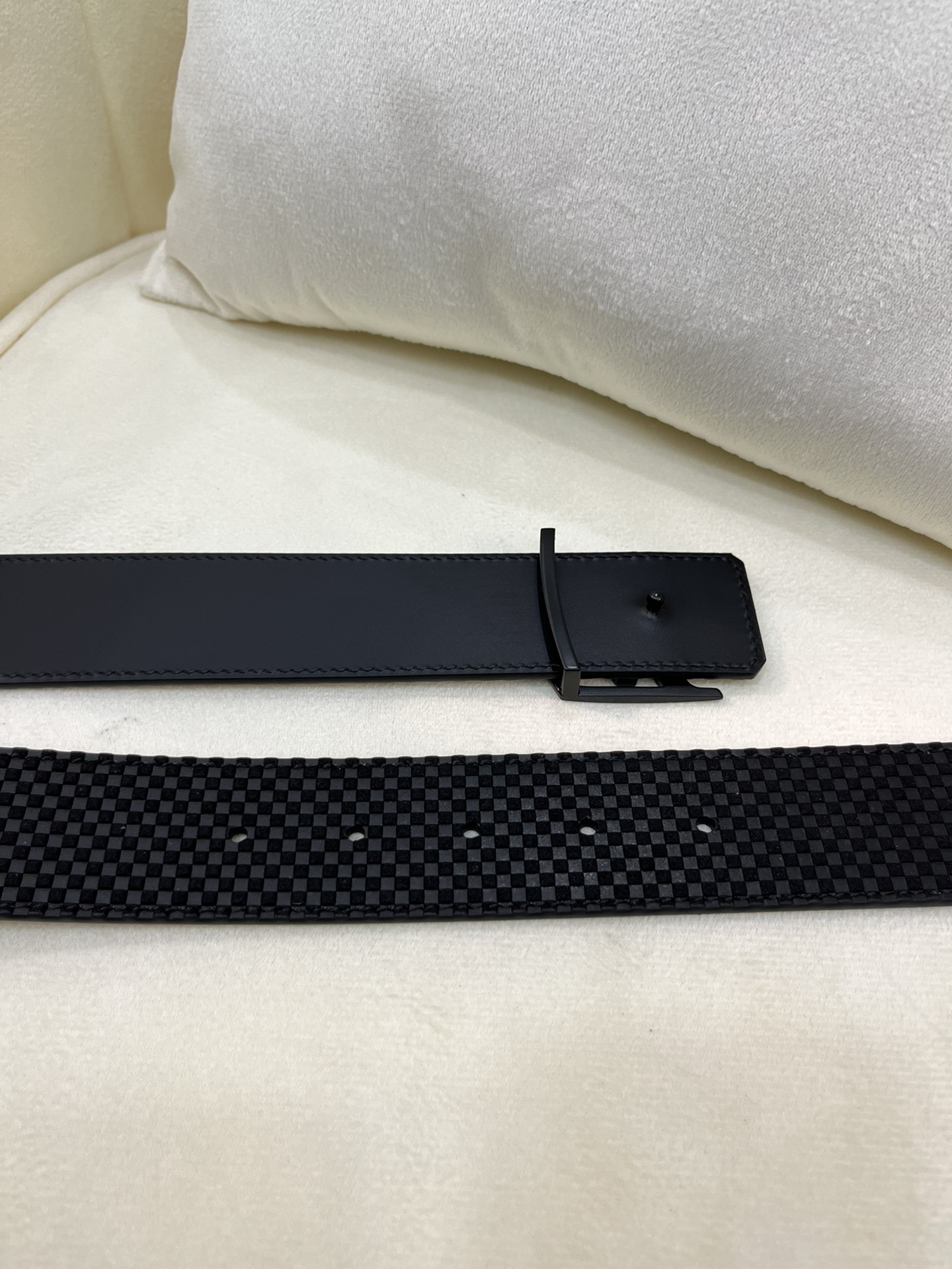 Louis Vuitton LV Leather Belts 1:1 Mirror Version