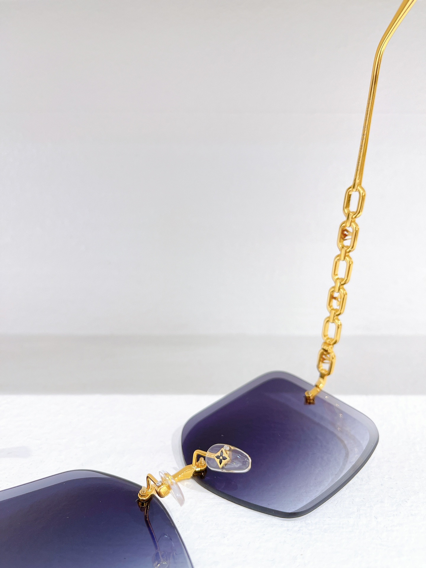 Louis Vuitton LV Sunglasses