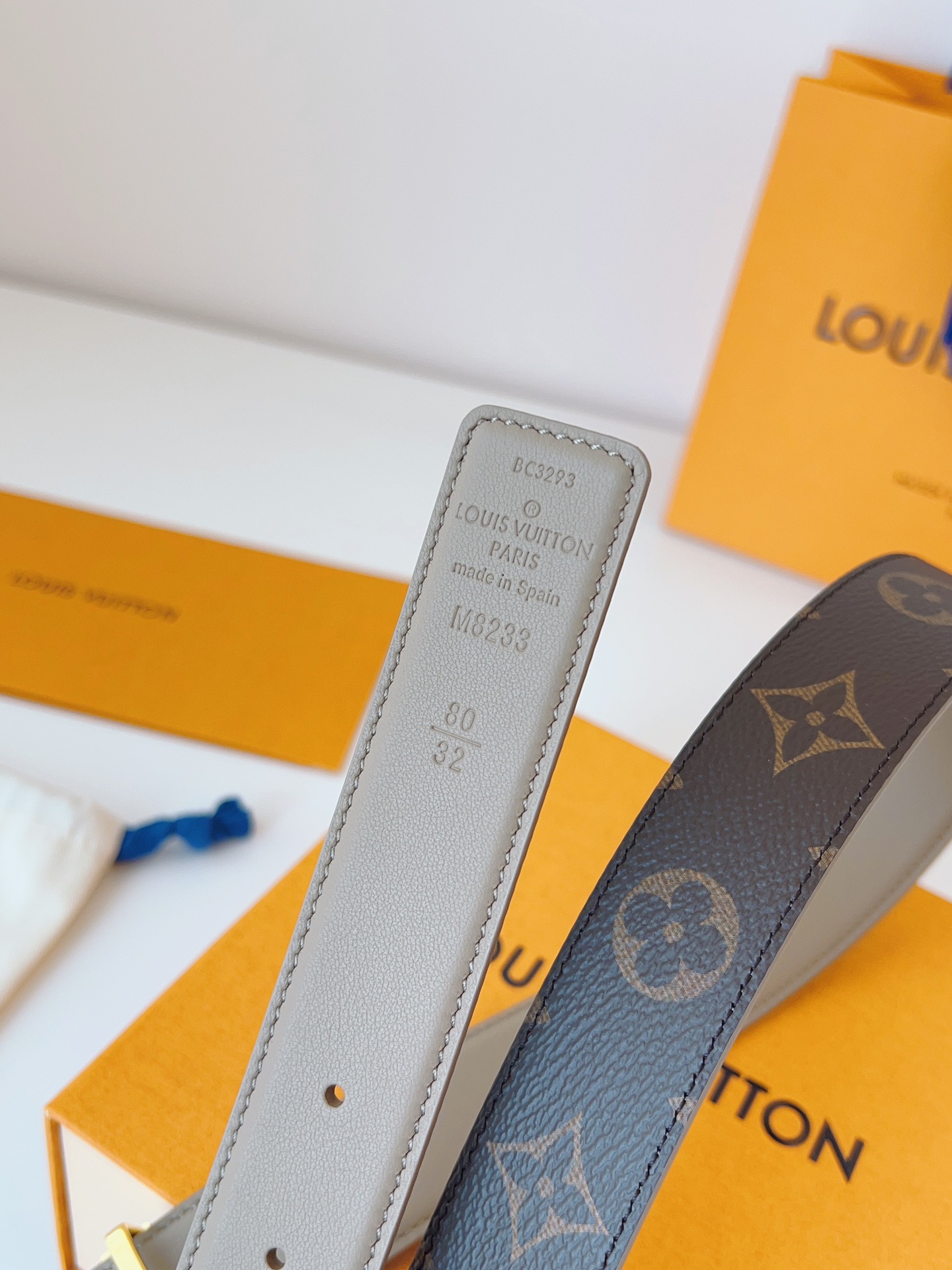 Louis Vuitton LV Leather Belts 1:1 Mirror Version