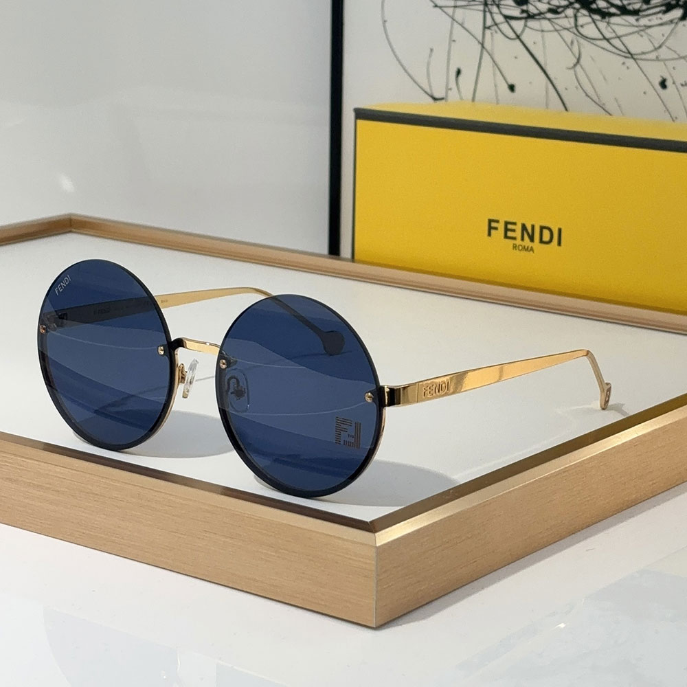Fendi  Lightweight Round Sunglasses Top quality （Replica）