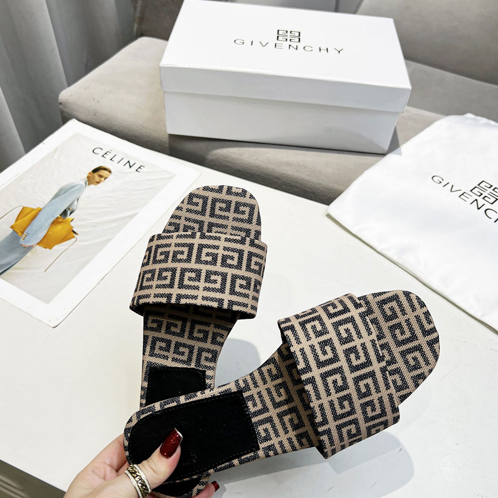 Givenchy Comfortable Flat Flip-flops Slide Sandal(Replica)