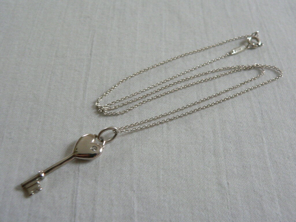 Tiffany Co Silver Diamond Heart Key Necklace Pendant Charm Chain Love Gift
