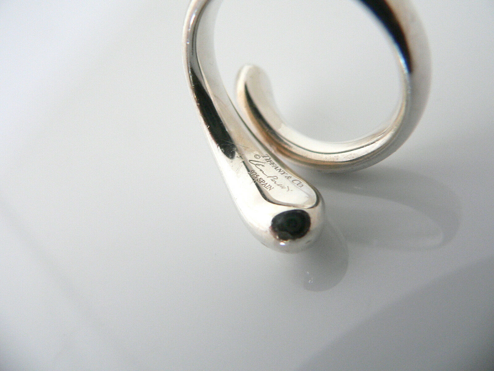 Tiffany & Co Peretti Silver Teardrop Tear Ring Band Sz 5.75 Gift Love Statement