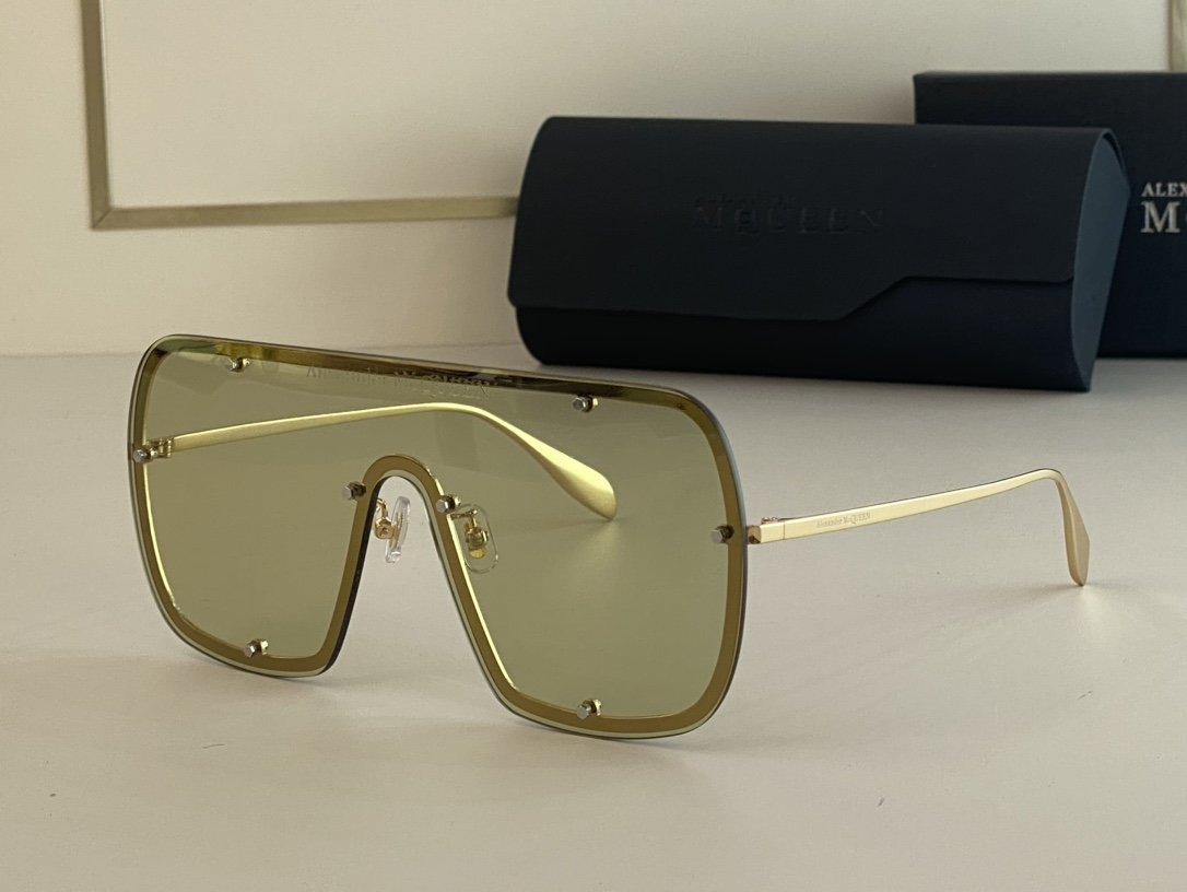 Alexander McQueen Sunglasses