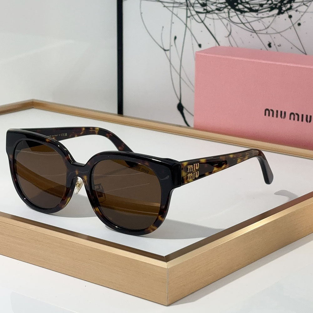 Miumiu  Retro trend Sunglasses Top quality （Replica）