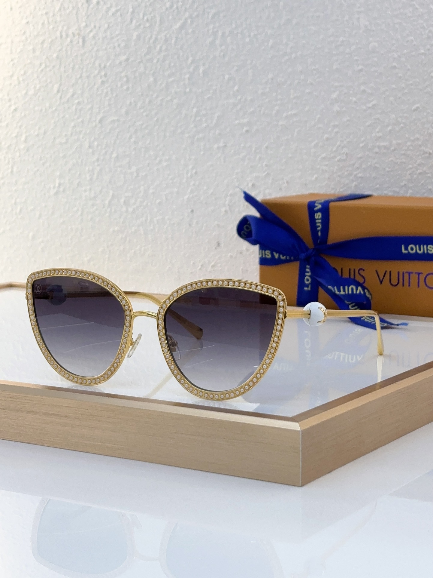 Louis Vuitton LV Sunglasses