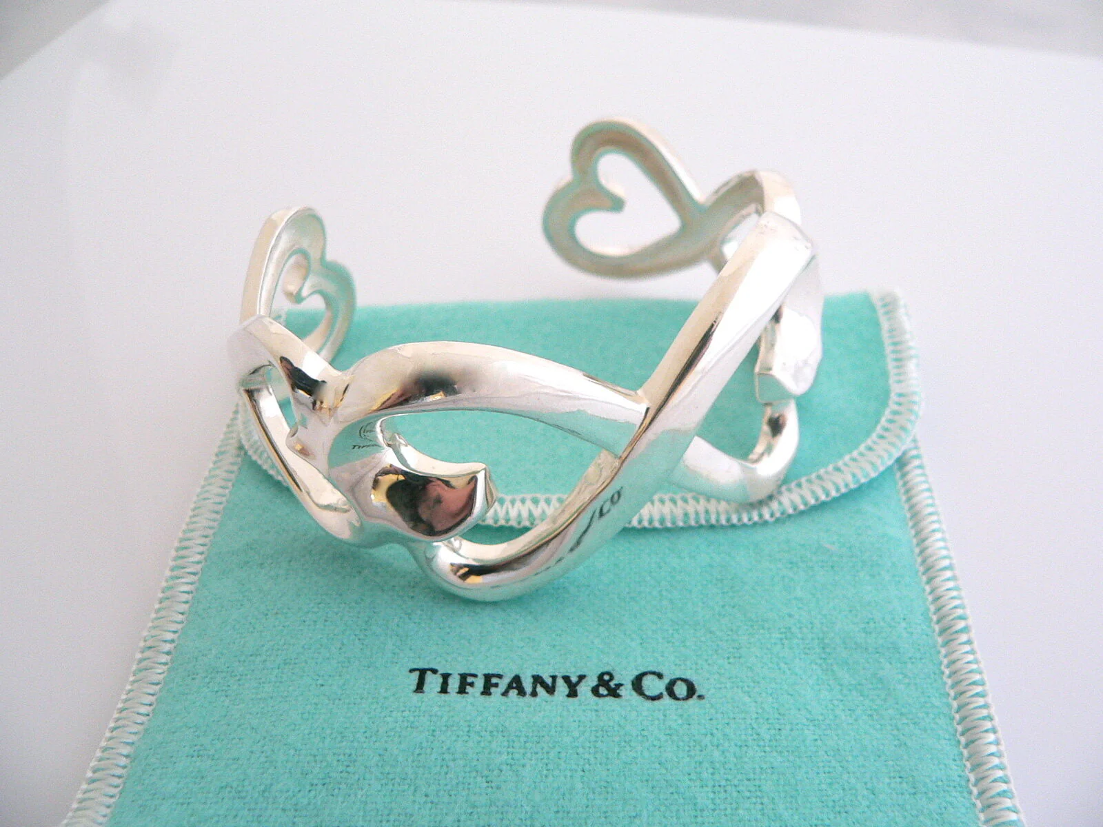 Tiffany & Co Double Loving Heart Cuff Bangle Bracelet Gift Love Silver Picasso