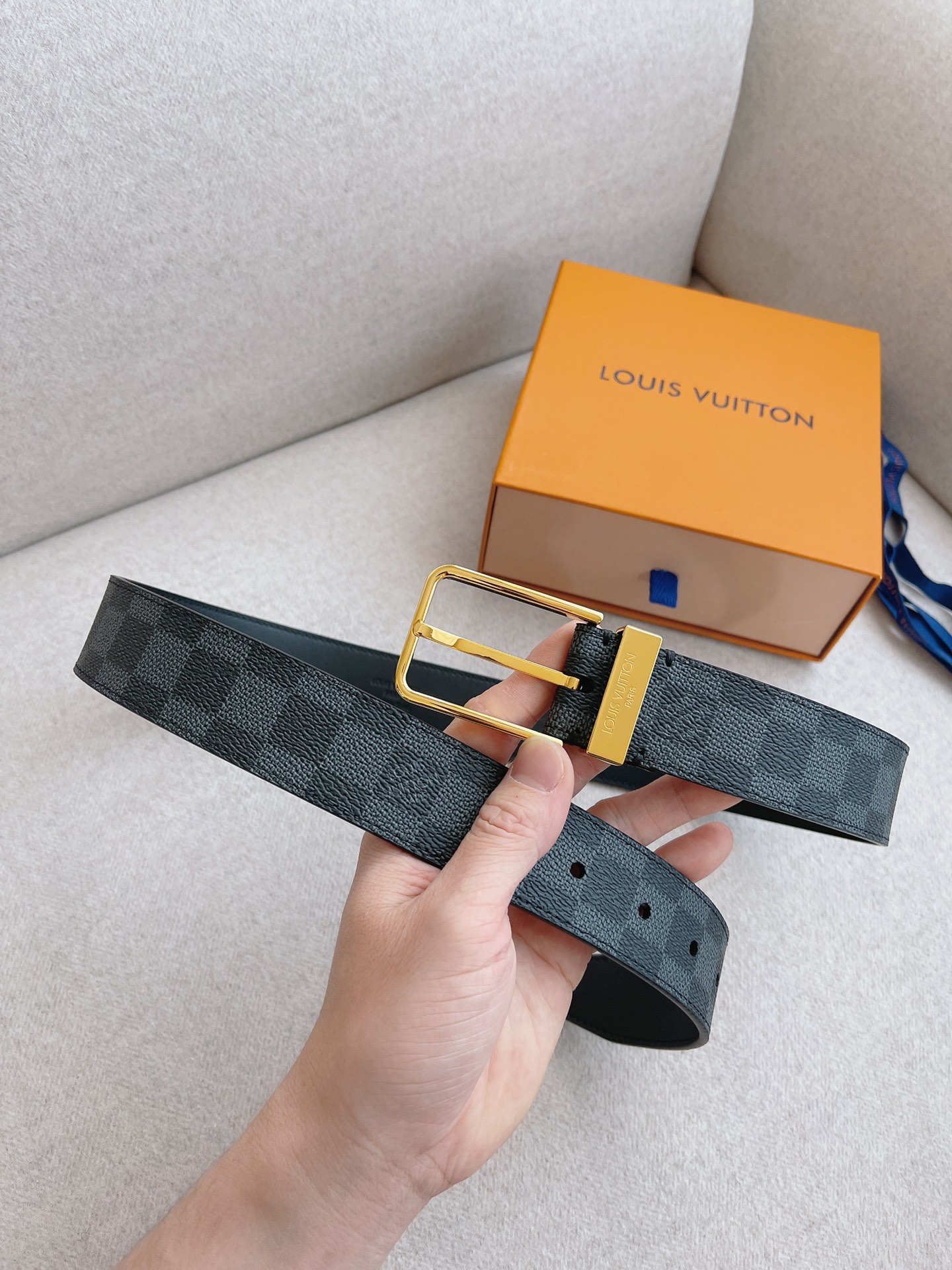 Louis Vuitton LV Leather Belts 1:1 Mirror Version