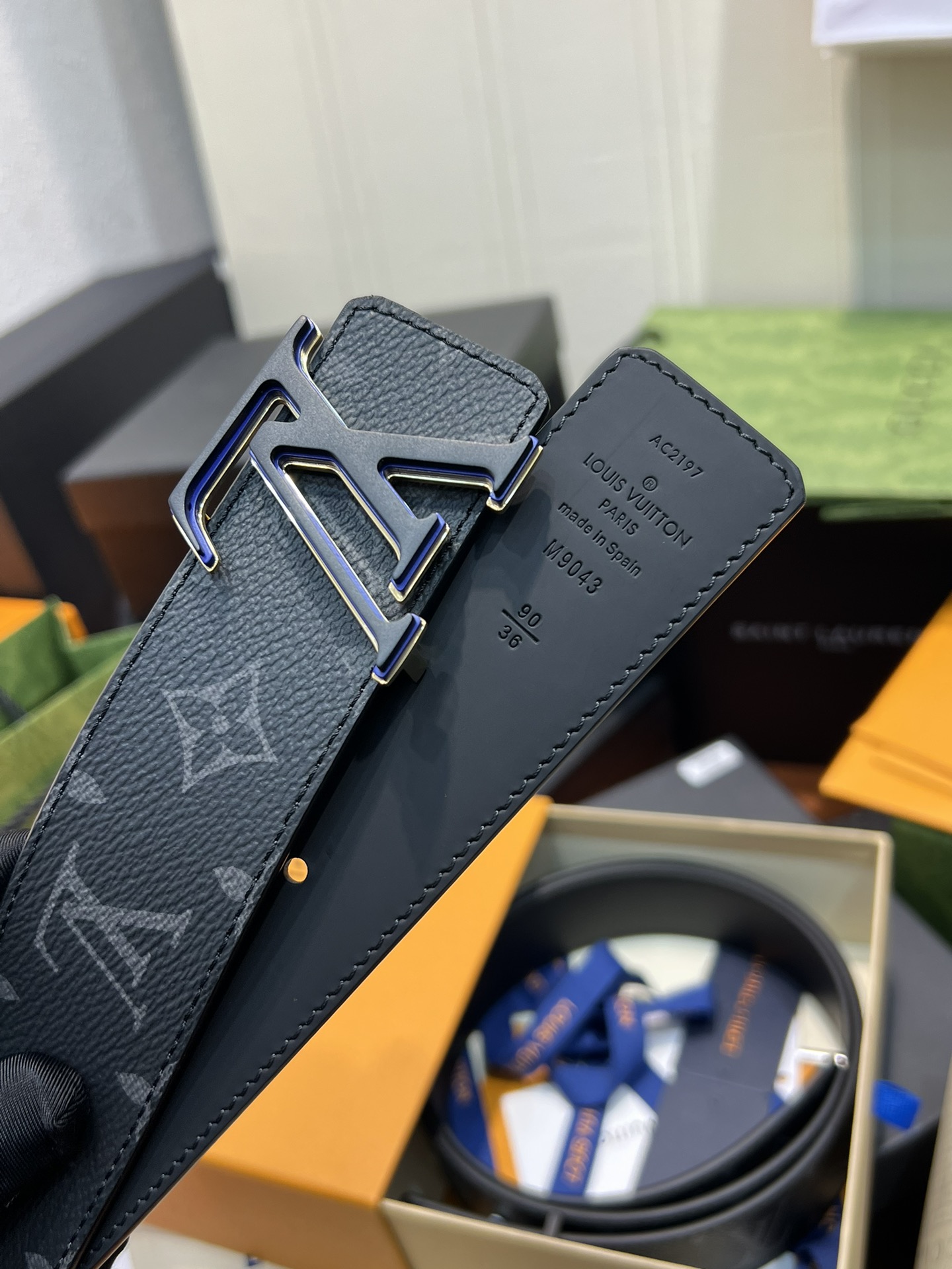 Louis Vuitton LV Leather Belts 1:1 Mirror Version
