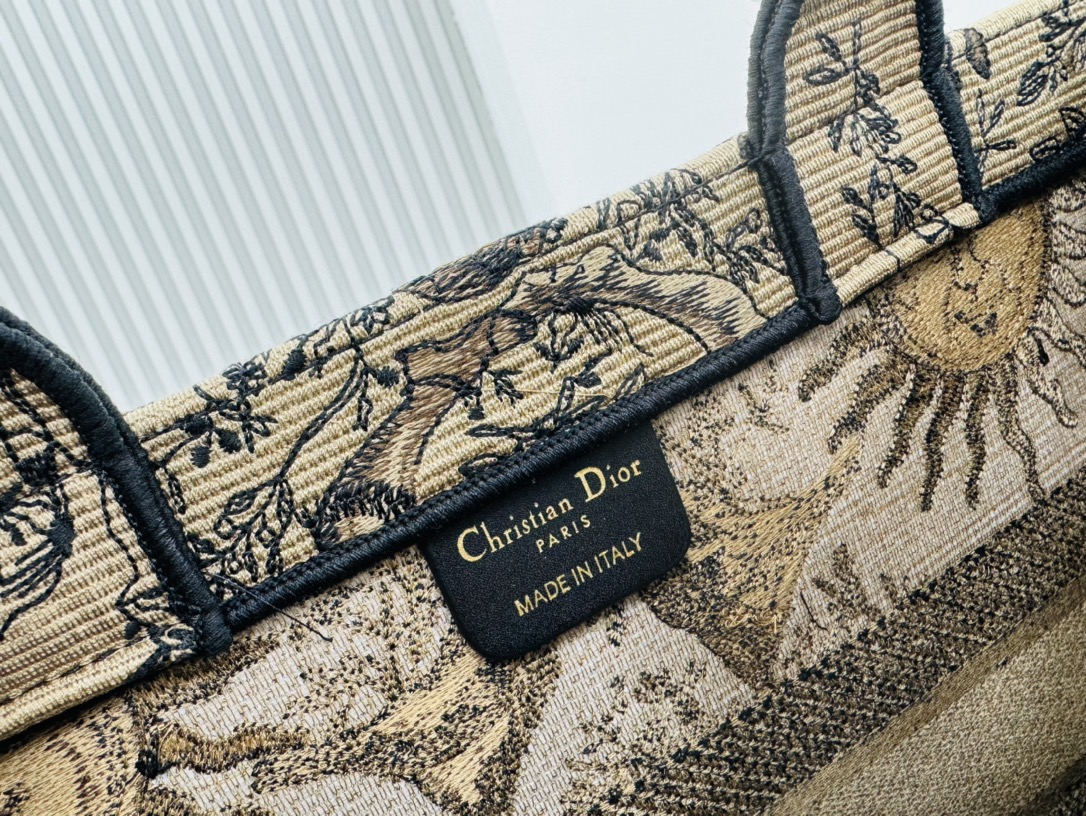 Dior Book Tote Embroider Medium Shoulder Bag Handbag