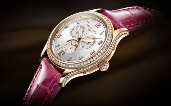 Complications 4947R-001 ANNUAL CALENDAR, MOON PHASES.  38 mm,Rose gold,