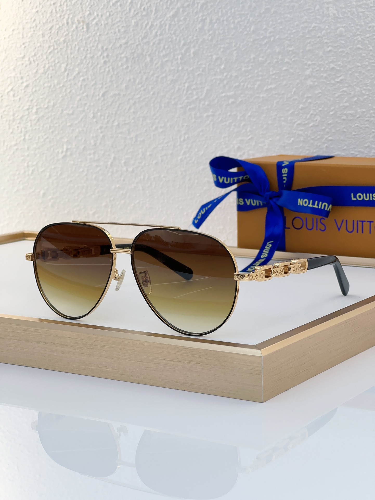 Louis Vuitton LV Sunglasses