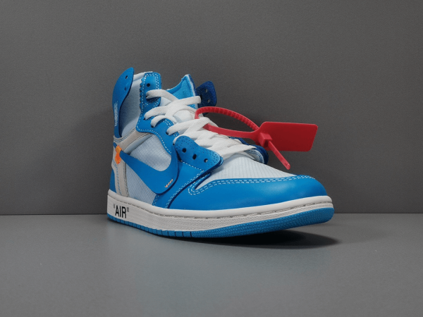 OFF-White x Jordan1 Retro OG”UNC”(Replica)