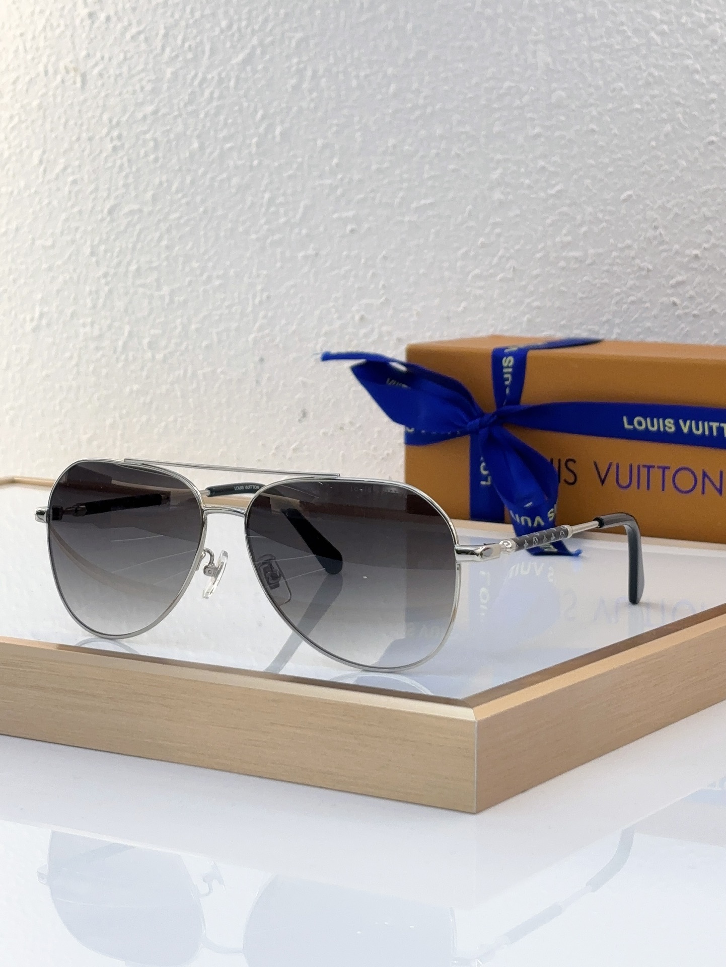 Louis Vuitton LV Sunglasses