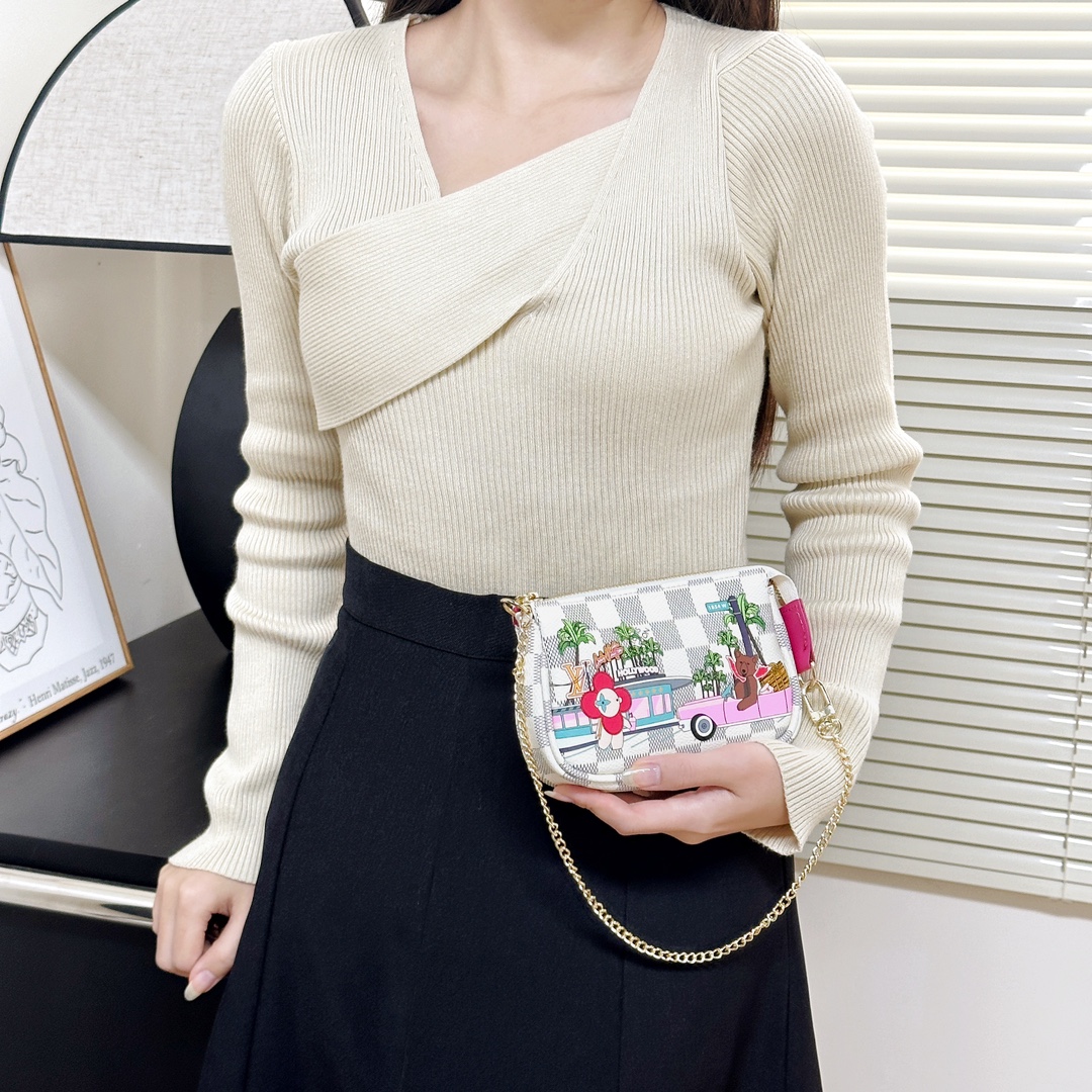 Louis Vuitton Multi Pochette Accessories Mini Bag Purse