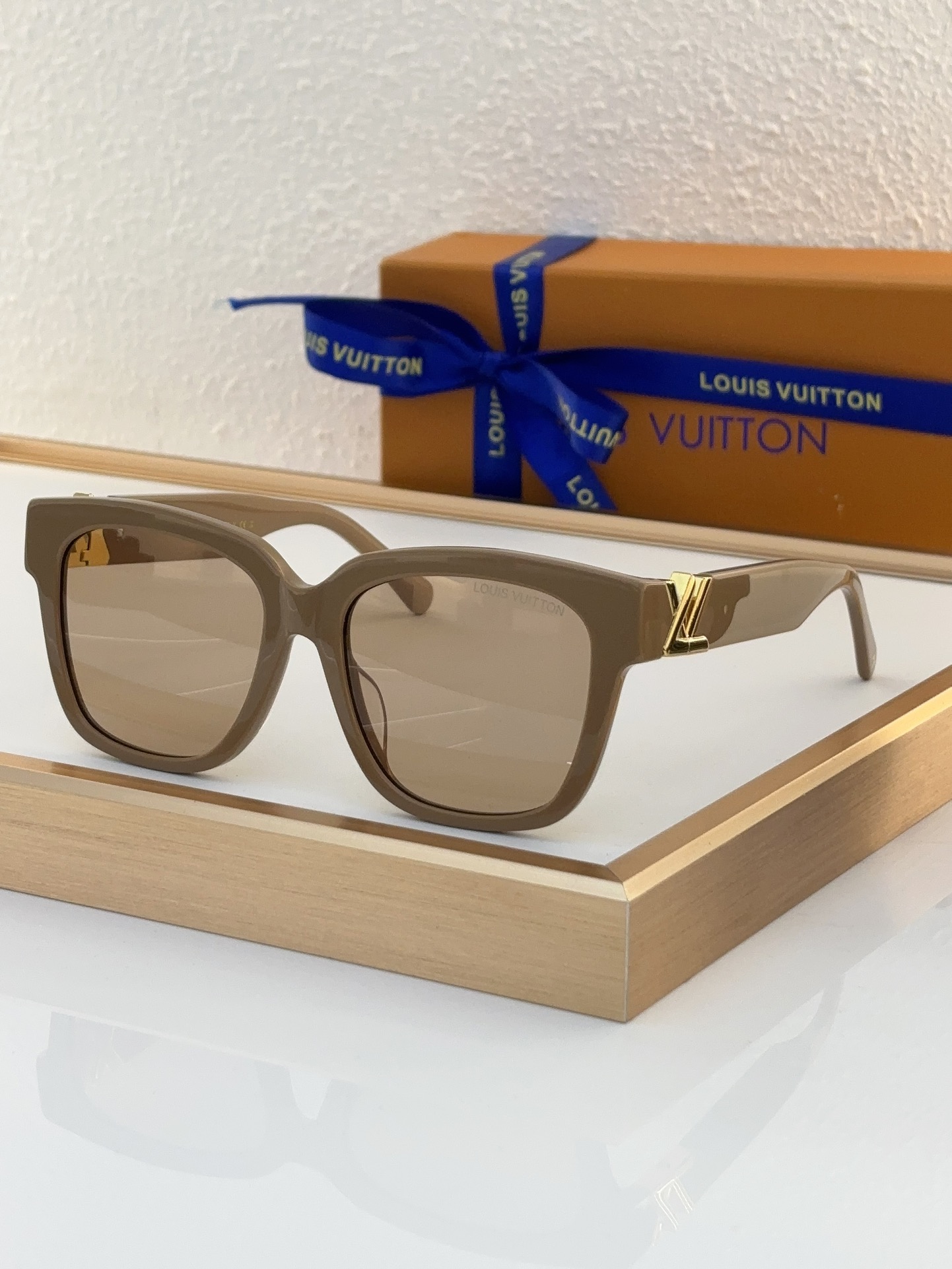 Louis Vuitton LV Sunglasses