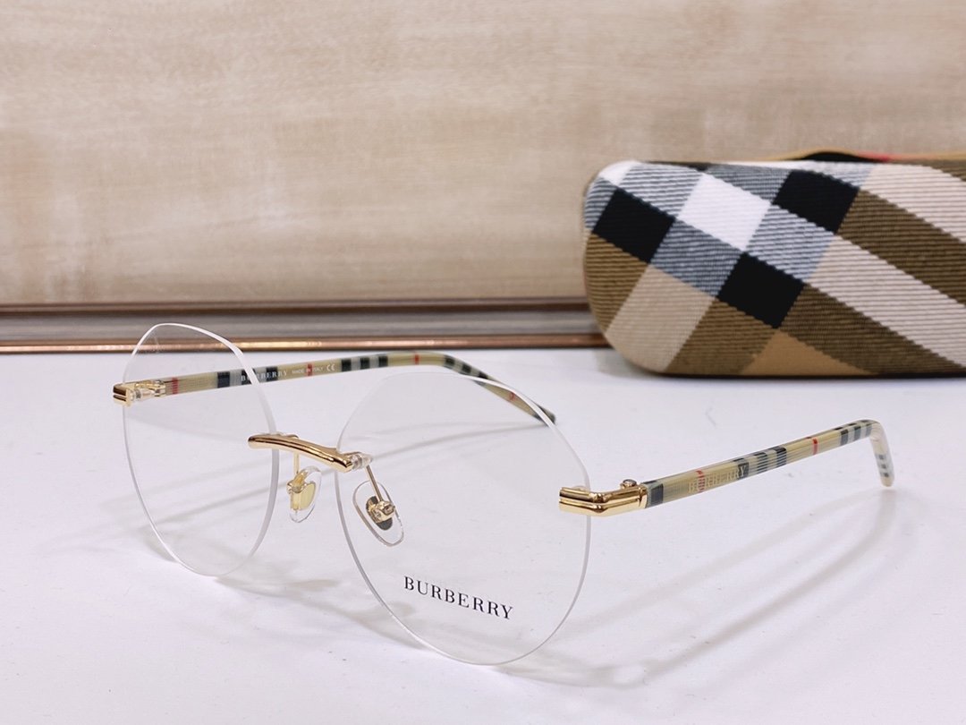 Burberry Sunglasses