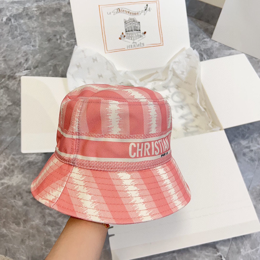 Dior Hats(Replica)