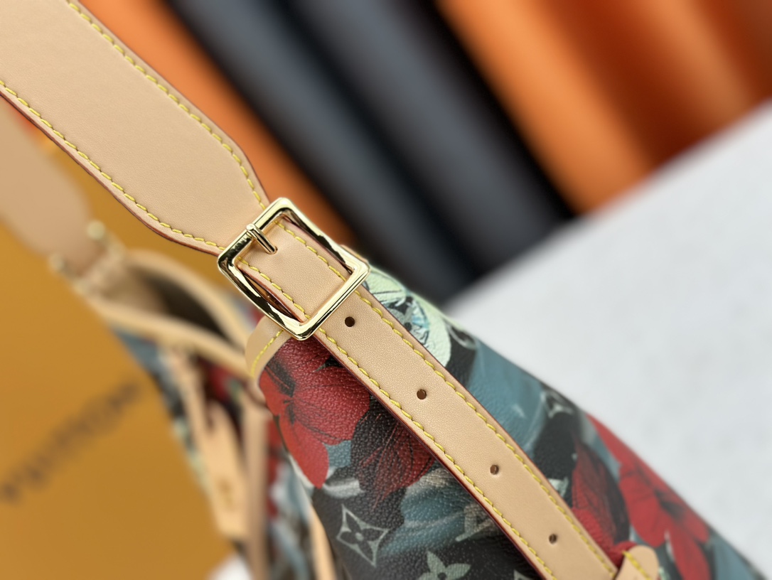 Louis Vuitton CarryAll M24707 M46203 M46197 Shoulder Bag Handbag