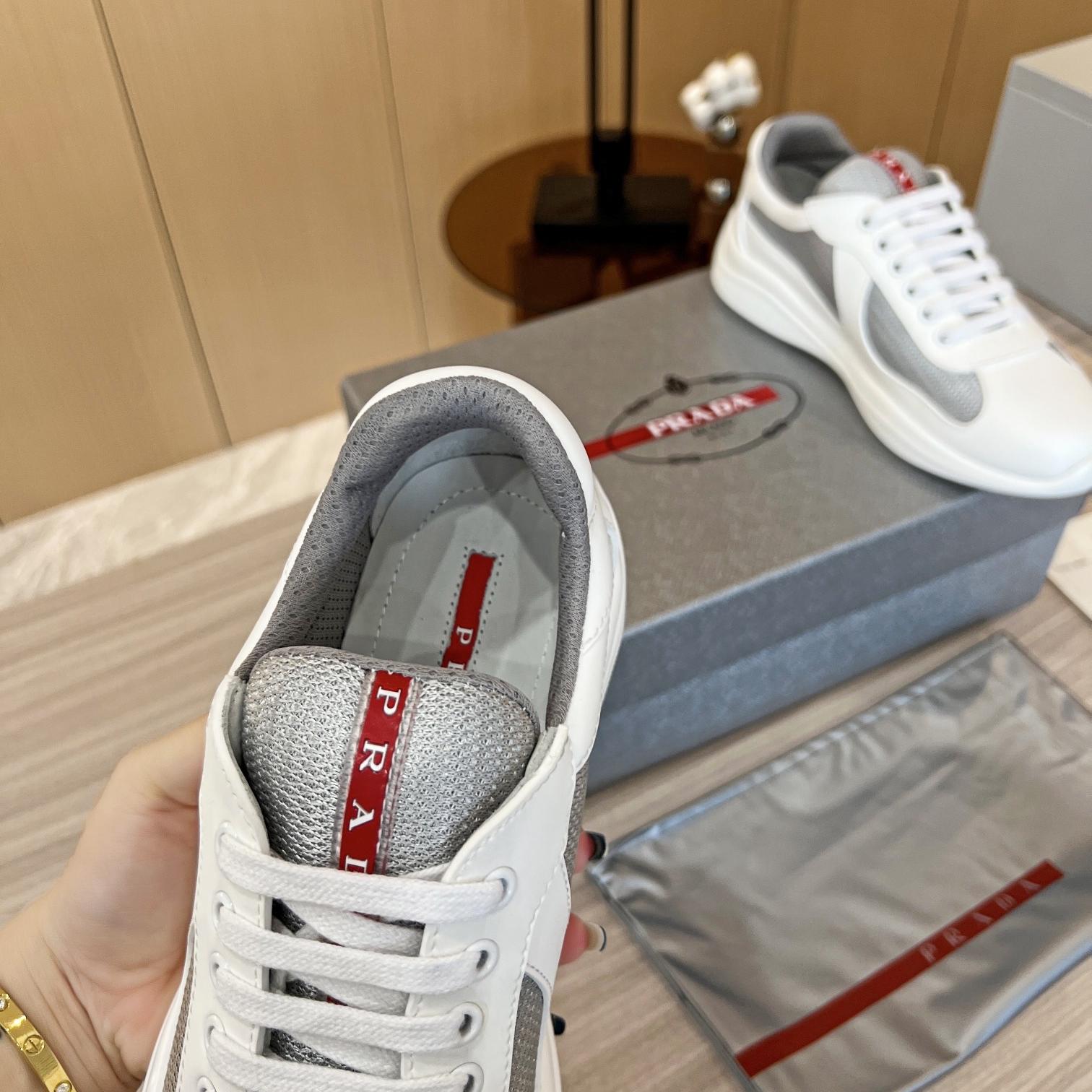 Prada Sneakers Shoes (Replica)