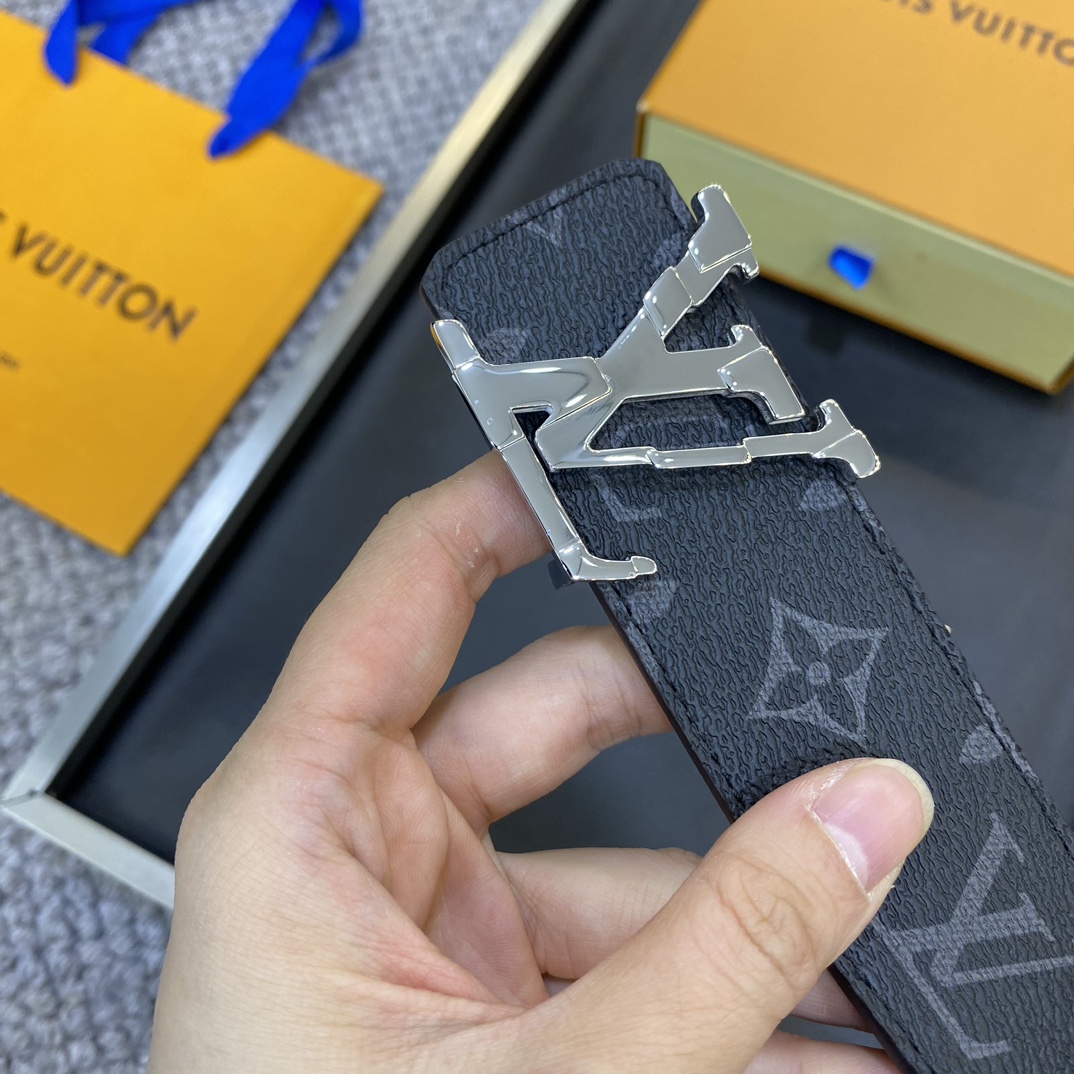 Louis Vuitton LV Leather Belts 1:1 Mirror Version